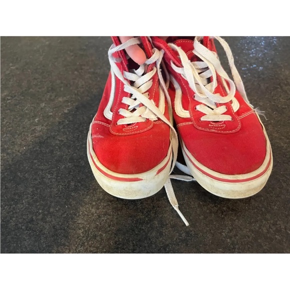 Vans youth size 6 red mid top sneakers - Picture 2 of 5